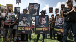 Les Isra&eacute;liens appel&eacute;s &agrave; la "gr&egrave;ve g&eacute;n&eacute;rale" pour exiger un accord sur les otages