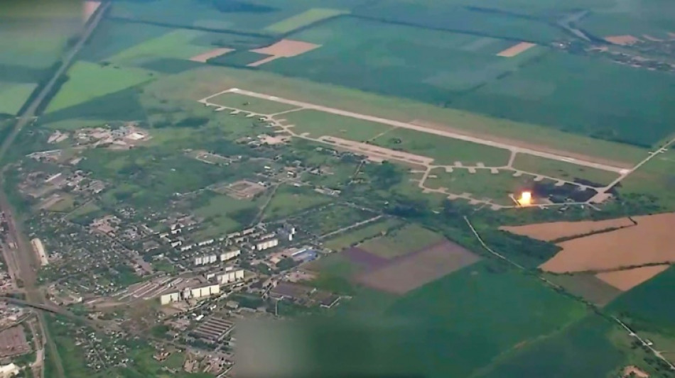 Rusia reivindica que destruy&oacute; 5 cazas ucranianos en un bombardeo contra una base
