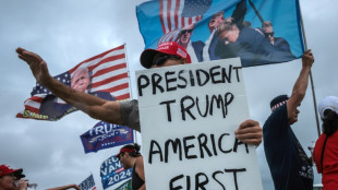Nerviosismo en Florida, donde seguidores de Trump se re&uacute;nen para ver resultados de elecci&oacute;n