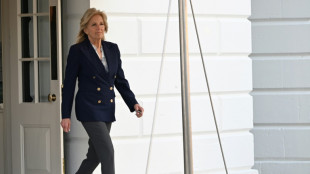 Jill Biden "se encuentra bien" tras extirpaci&oacute;n de dos tumores 