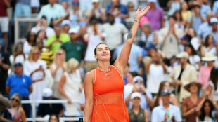 Sabalenka holds of Noskova to reach US Open semi-finals