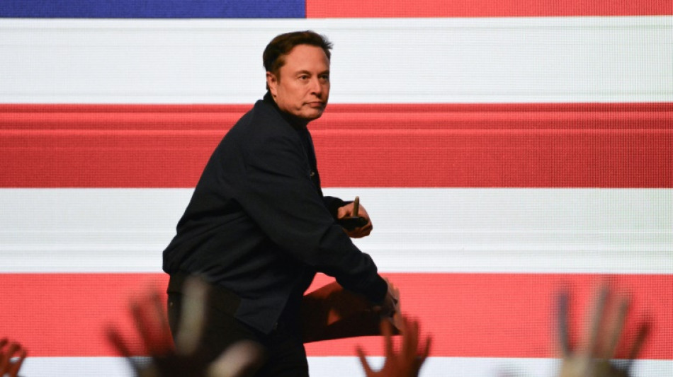 Casa Branca agradece Elon Musk por 'seus serviços'