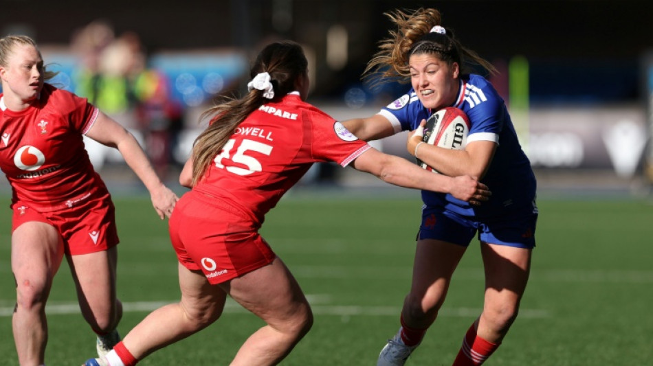 Six nations: succ&egrave;s bonifi&eacute; mais en deux temps pour les Bleues face aux Galloises