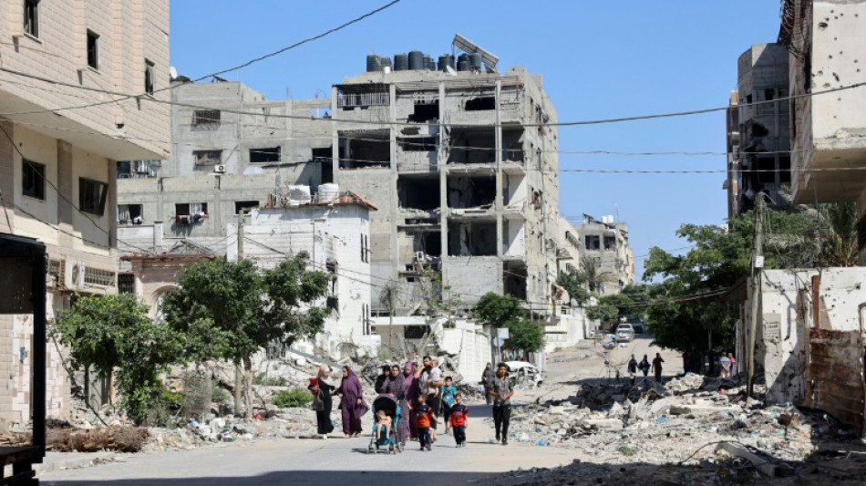 Miles de palestinos huyen de combates en Gaza y los mediadores redoblan la presi&oacute;n para lograr una tregua