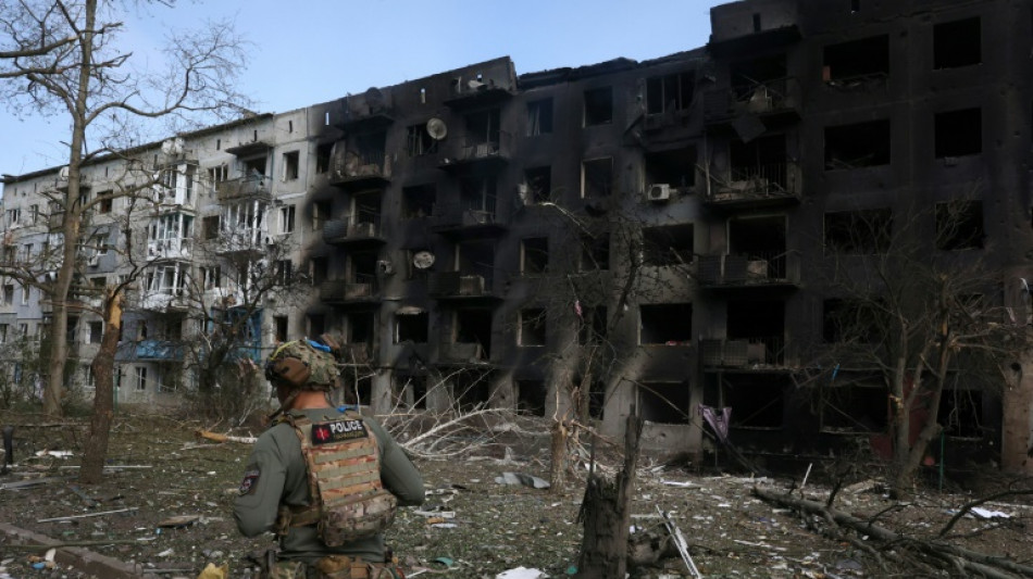 Al menos ocho muertos y 18 heridos en un bombardeo ruso a la ciudad ucraniana de Chern&iacute;gov