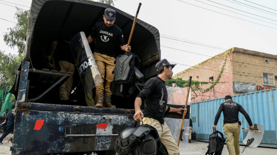 Pakistan : l'Etat f&eacute;d&eacute;ral prend le contr&ocirc;le d'une province du Nord apr&egrave;s des manifestations