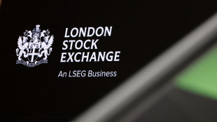Borsa: Europa positiva in chiusura, Parigi +0,39%, Londra +0,25%