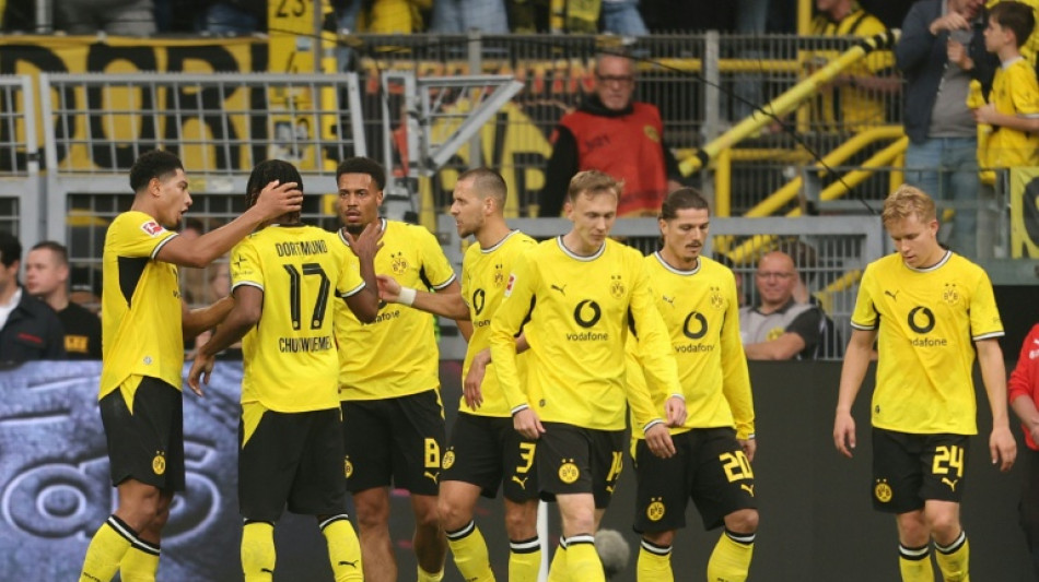 Freiburg &eacute; o novo l&iacute;der do Campeonato Alem&atilde;o; Dortmund segue 100%