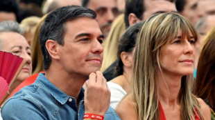 Pedro S&aacute;nchez reflexiona si dimite tras investigaci&oacute;n contra su esposa