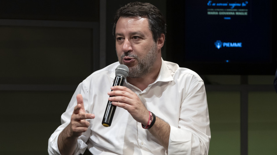 Salvini, su superbonus si trover&agrave; soluzione, dossier non mio