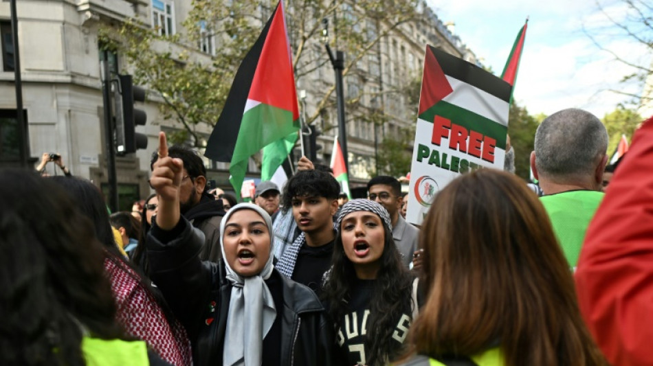 Miles marchan en apoyo a Gaza en varias ciudades, un a&ntilde;o despu&eacute;s del 7 de octubre