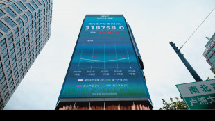 Borsa: Asia ai massimi coi tecnologici, brilla ancora Tokyo