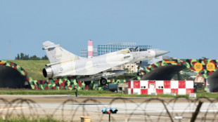 China inicia maniobras militares alrededor de Taiw&aacute;n como "advertencia" a los "separatistas"