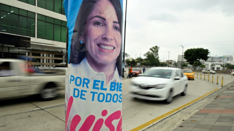 El corre&iacute;smo designa otra vez a Luisa Gonz&aacute;lez candidata presidencial en Ecuador