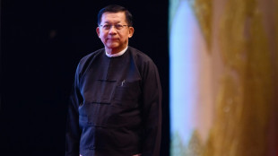 Defensores de derechos humanos presentan una denuncia por "genocidio" contra el dirigente de Birmania