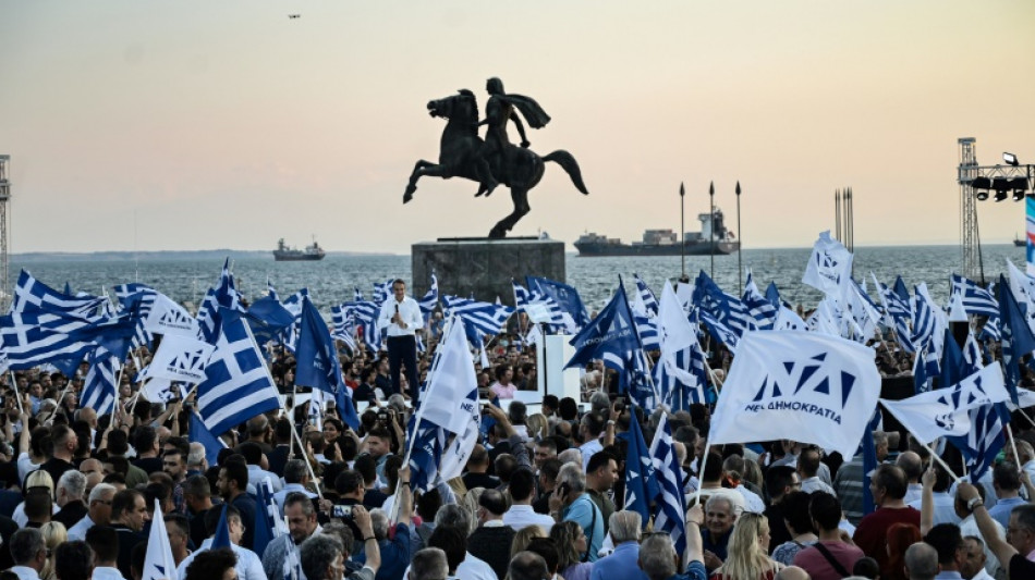 Mitsotakis's conservatives well ahead in Greece election