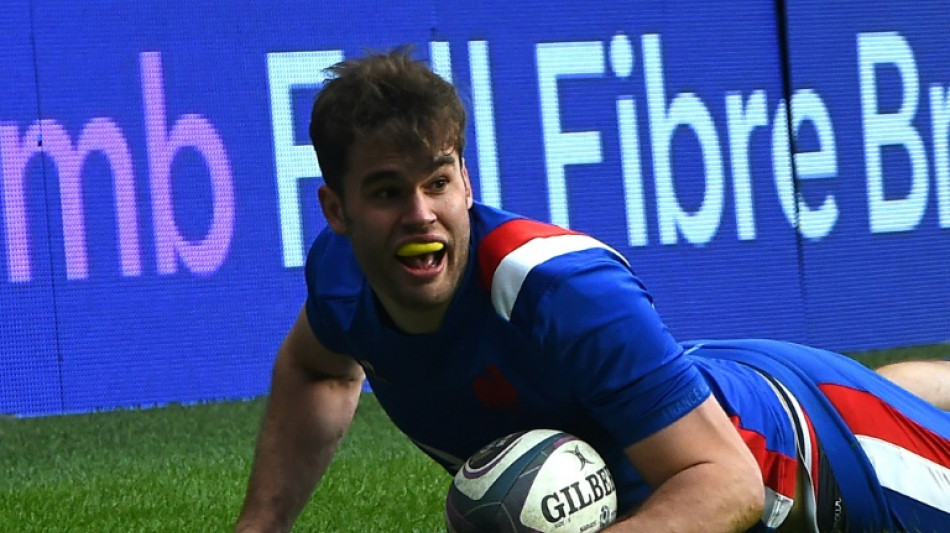 XV de France: le Covid bloque au sol Penaud et Taofifenua, Villi&egrave;re de retour