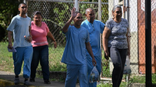 Venezuela excarcela a 225 detenidos por protestas poselectorales, dice la fiscal&iacute;a