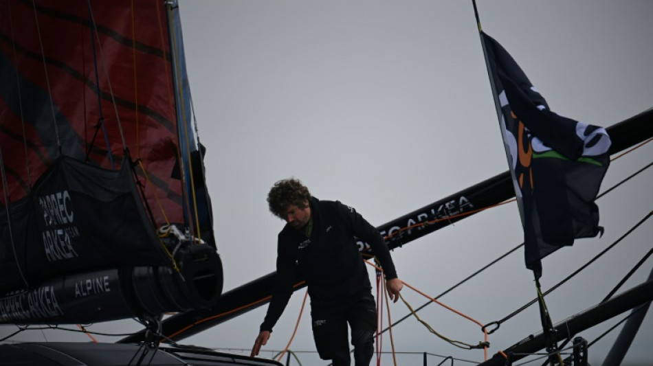 Vend&eacute;e Globe: un groupe de t&ecirc;te bord &agrave; bord &agrave; Mad&egrave;re