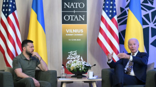 Selenskyj erh&auml;lt Sicherheitszusagen statt Nato-Einladung