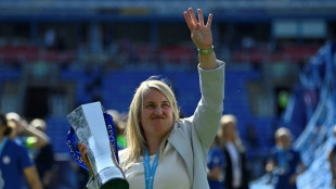 Hayes eyes elusive Champions League before Chelsea departure