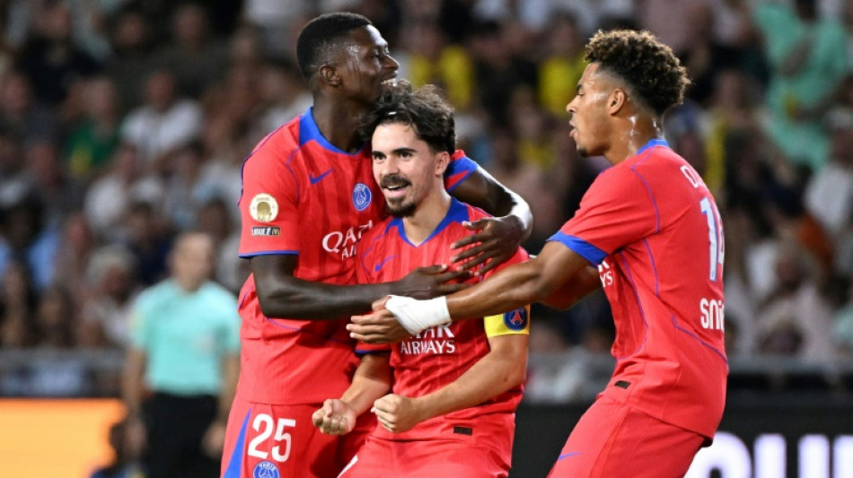 Ligue 1: le PSG réussit ses débuts, sans briller