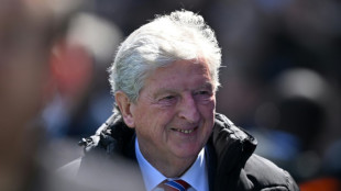 Hodgson to remain as Crystal Palace manager