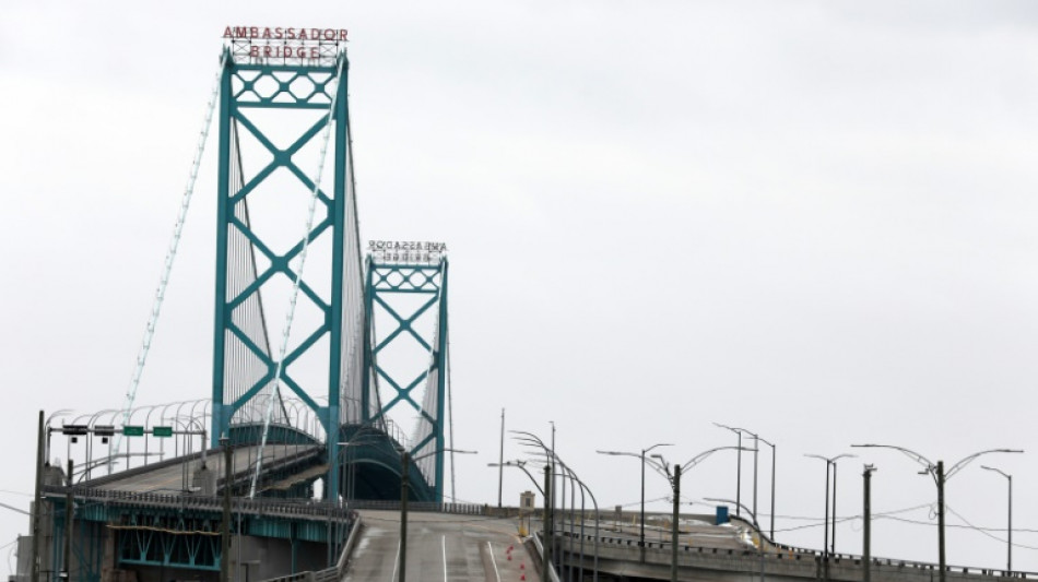 Protesta de camioneros impacta arteria vial clave para la industria automovil&iacute;stica de EEUU y Canad&aacute;