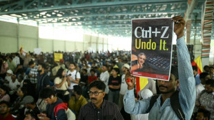 India detiene a varios dirigentes del movimiento estudiantil de las "Cucarachas"