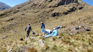 Hallan en Per&uacute; restos de 11 campesinos masacrados por militares hace 40 a&ntilde;os