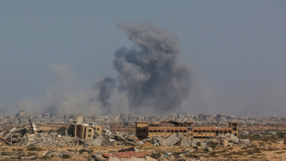 Israel continua sua ofensiva em Gaza apesar do pedido de Trump e familiares de reféns para cessar ataques