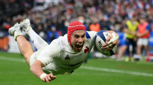 XV de France: Villi&egrave;re reprend son aile