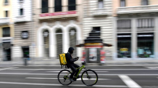 Glovo cede a la presi&oacute;n del gobierno espa&ntilde;ol y contratar&aacute; a sus repartidores