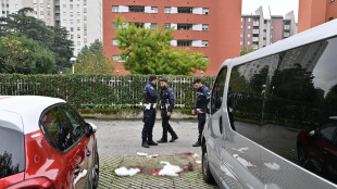 Donna accoltellata in strada a Milano, preso l'ex marito