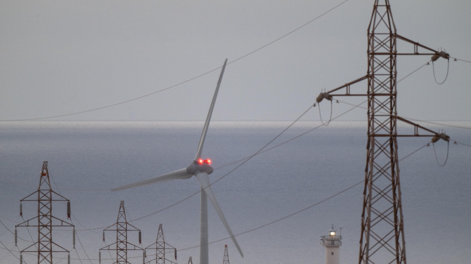 Nel terzo trimestre energia da rinnovabili in Ue sfiora 50%