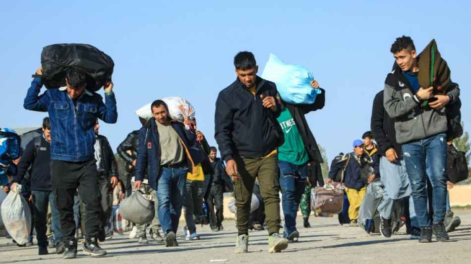 Number of Afghans returning from Iran spikes: border official