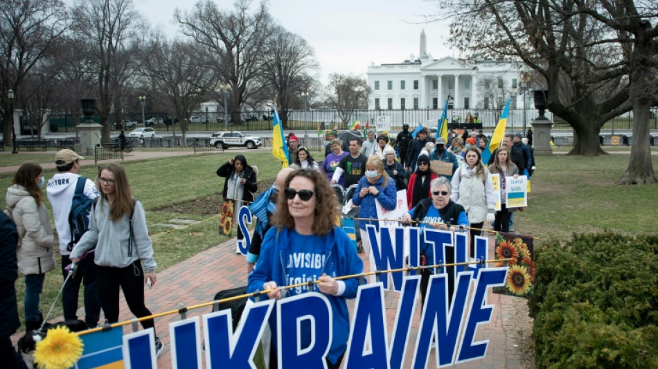 Wei&szlig;es Haus bittet US-Kongress um zehn Milliarden Dollar f&uuml;r Ukraine-Hilfen