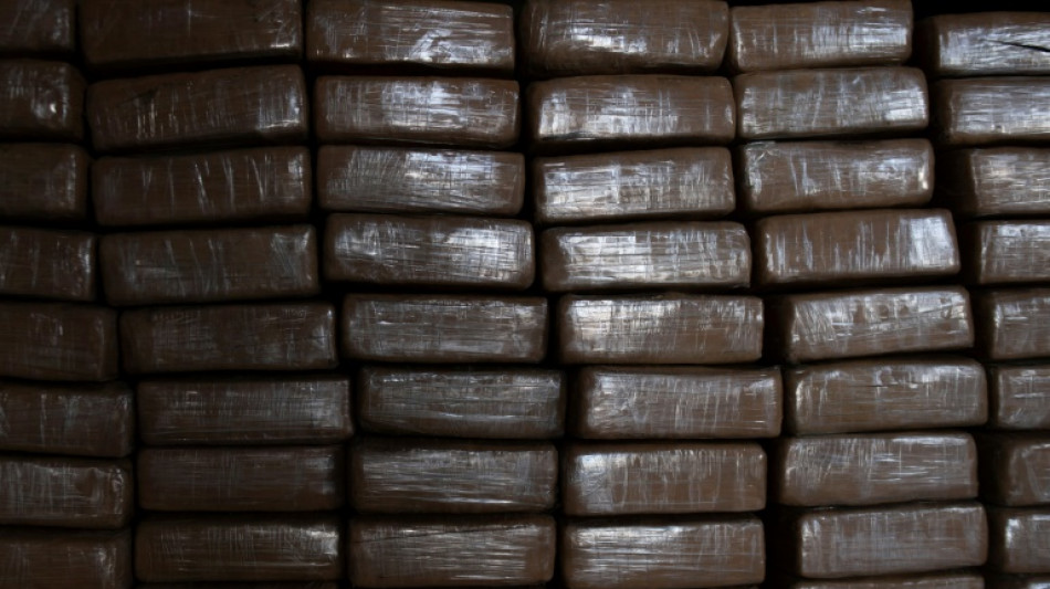 Incautan unas 2,7 toneladas de coca&iacute;na en un velero en Espa&ntilde;a