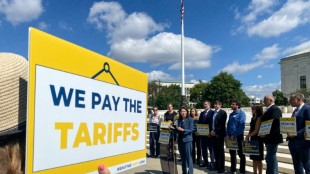 La Cour suprême se penche sur les droits de douane massifs imposés par Trump