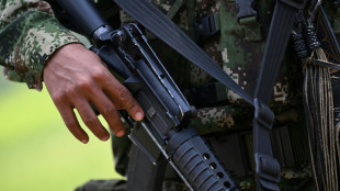 Tres muertos, entre ellos un polic&iacute;a, deja la explosi&oacute;n de un cochebomba en Colombia