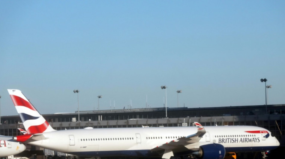 IAG, casa matriz de British Airways e Iberia, anuncia que ya no sobrevolar&aacute; Rusia
