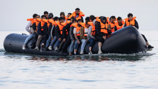 Reino Unido creará cédula de identidad digital para combatir inmigración ilegal