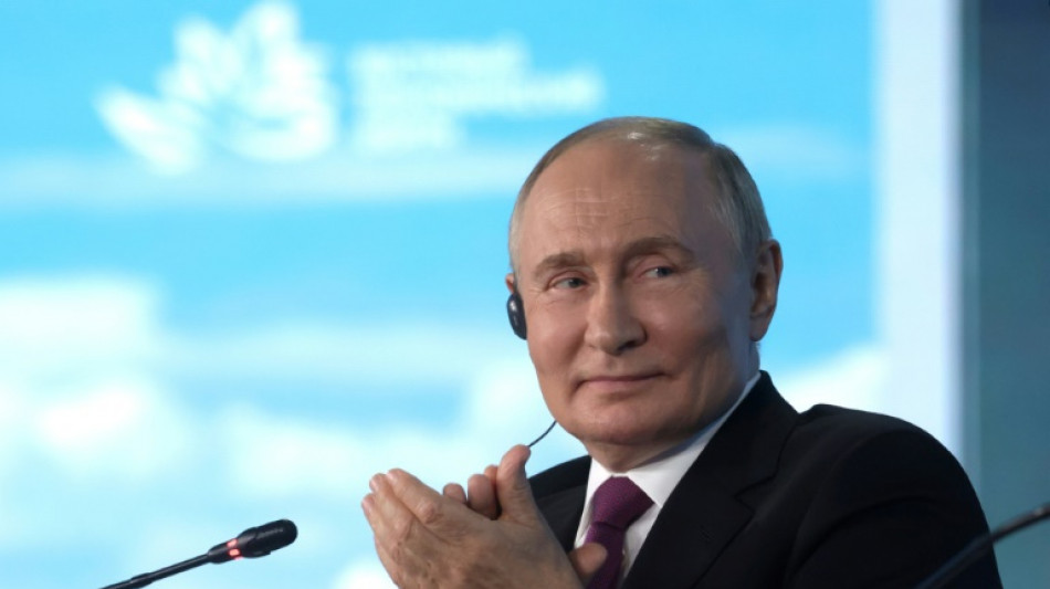 En tono sarc&aacute;stico, Putin manifiesta su apoyo a Kamala Harris