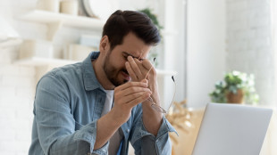 Lavoro sempre pi&ugrave; digitale, gli italiani alle prese con il 'tecnostress'