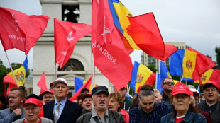 Partido pró-UE lidera eleições legislativas em Moldova, segundo apuração parcial
