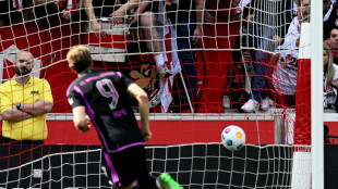 Vor K&ouml;nigsklasse: Bayern verlieren in Stuttgart