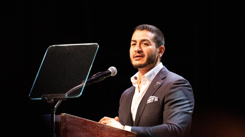 Nbc, Abdul El-Sayed ha vinto le primarie dem per il Senato in Michigan