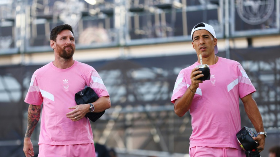 Messi e Suárez se tornam sócios em projeto de clube que disputará 4ª divisão uruguaia