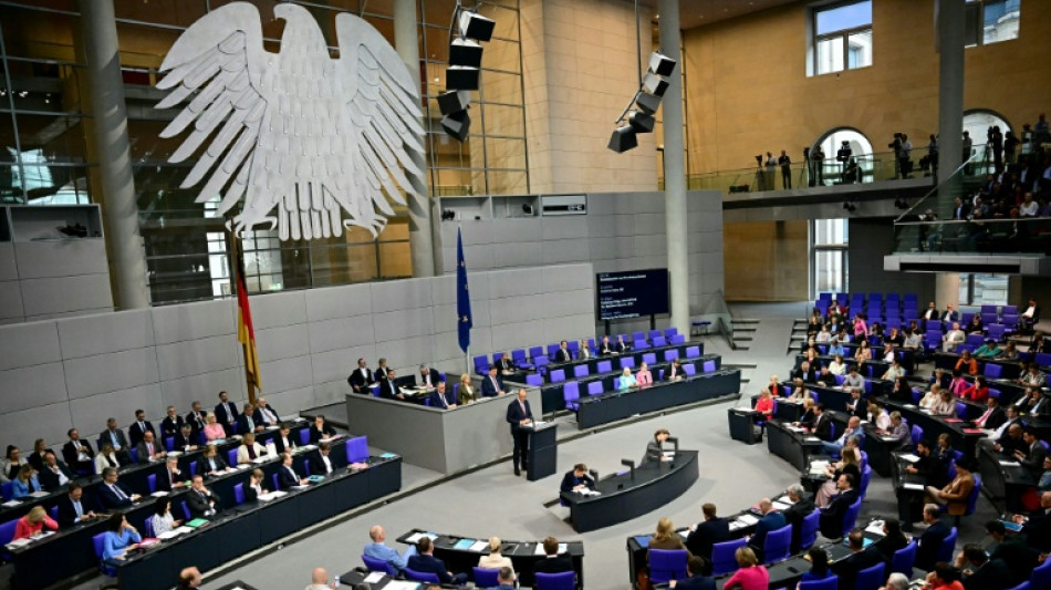 Koalition vor Zitterpartie bei Rentenvotum - Junge Gruppe bekräftigt Ablehnung