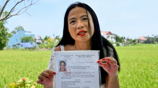 Los bebés evacuados de Vietnam en plena guerra buscan a sus madres 50 años después
